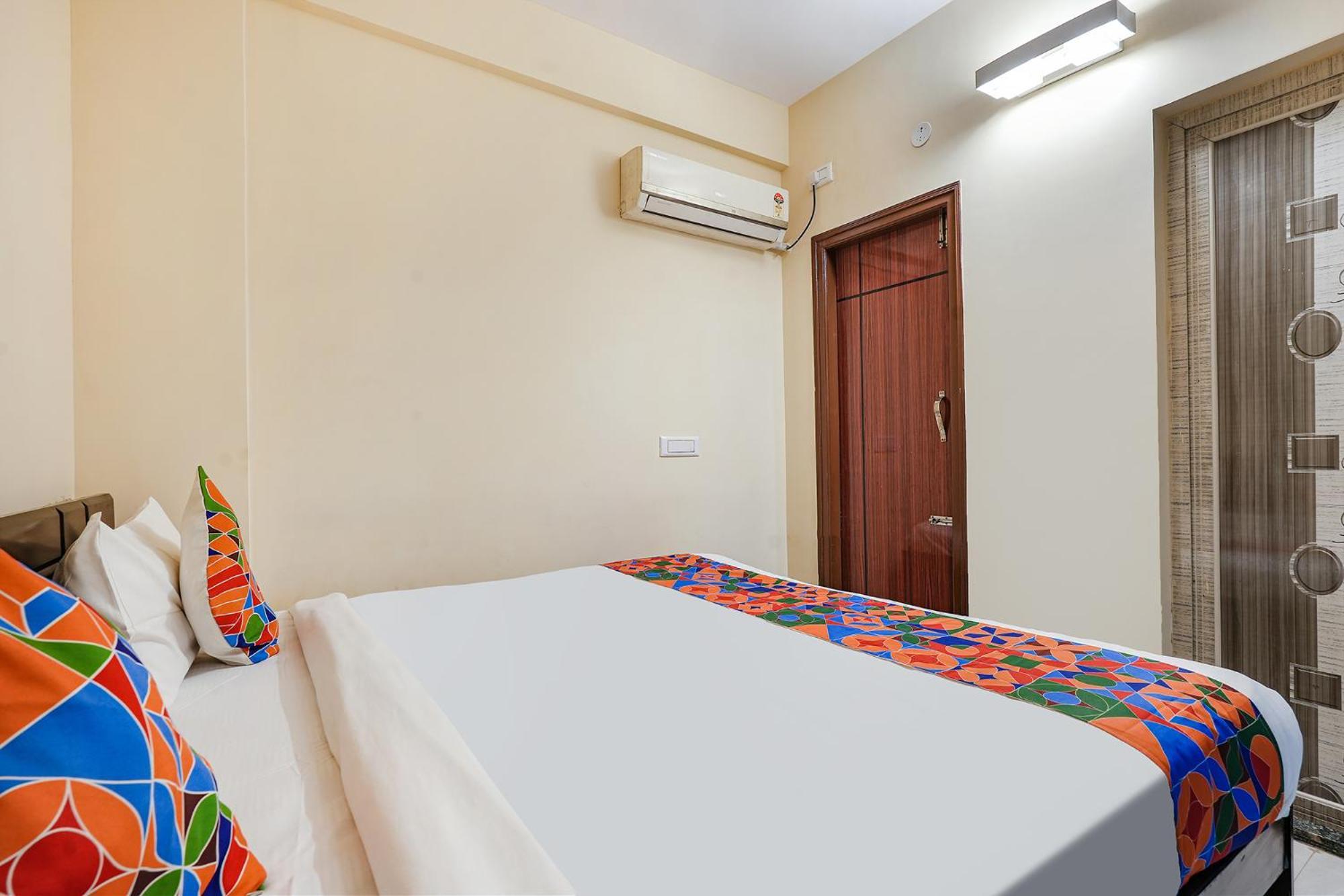 Fabhotel Crystal Suites Bangalore Exteriör bild