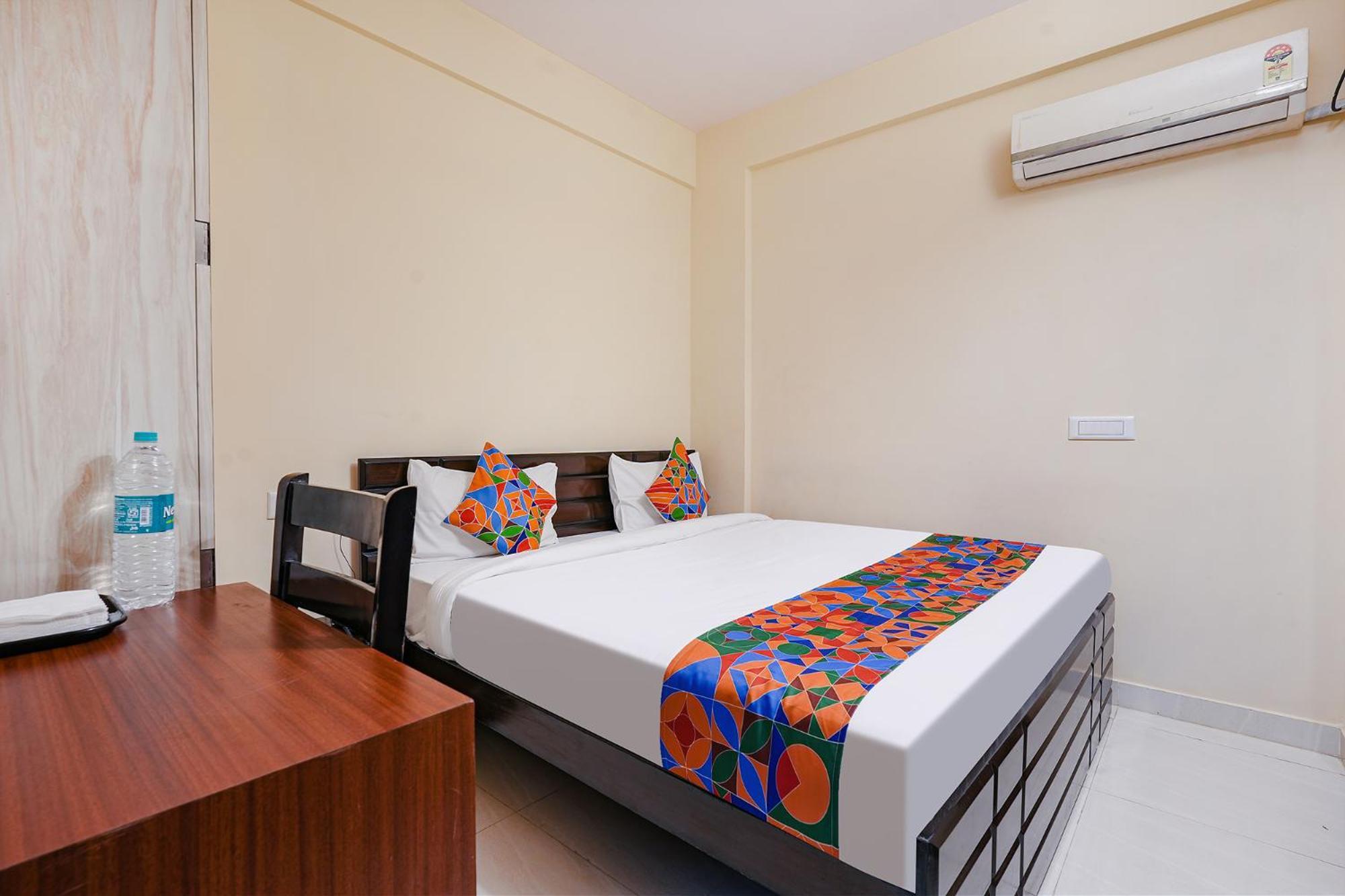 Fabhotel Crystal Suites Bangalore Exteriör bild