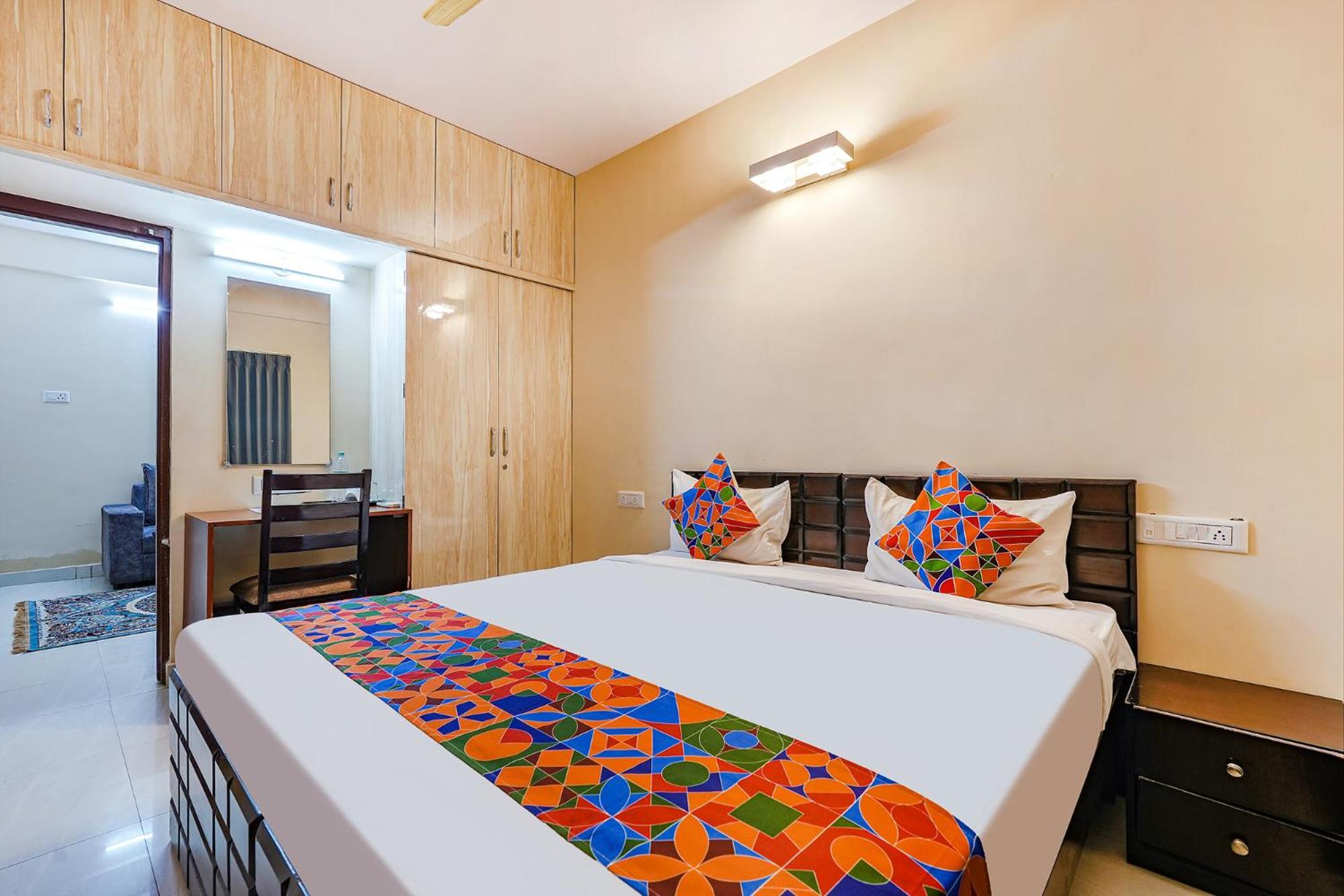 Fabhotel Crystal Suites Bangalore Exteriör bild